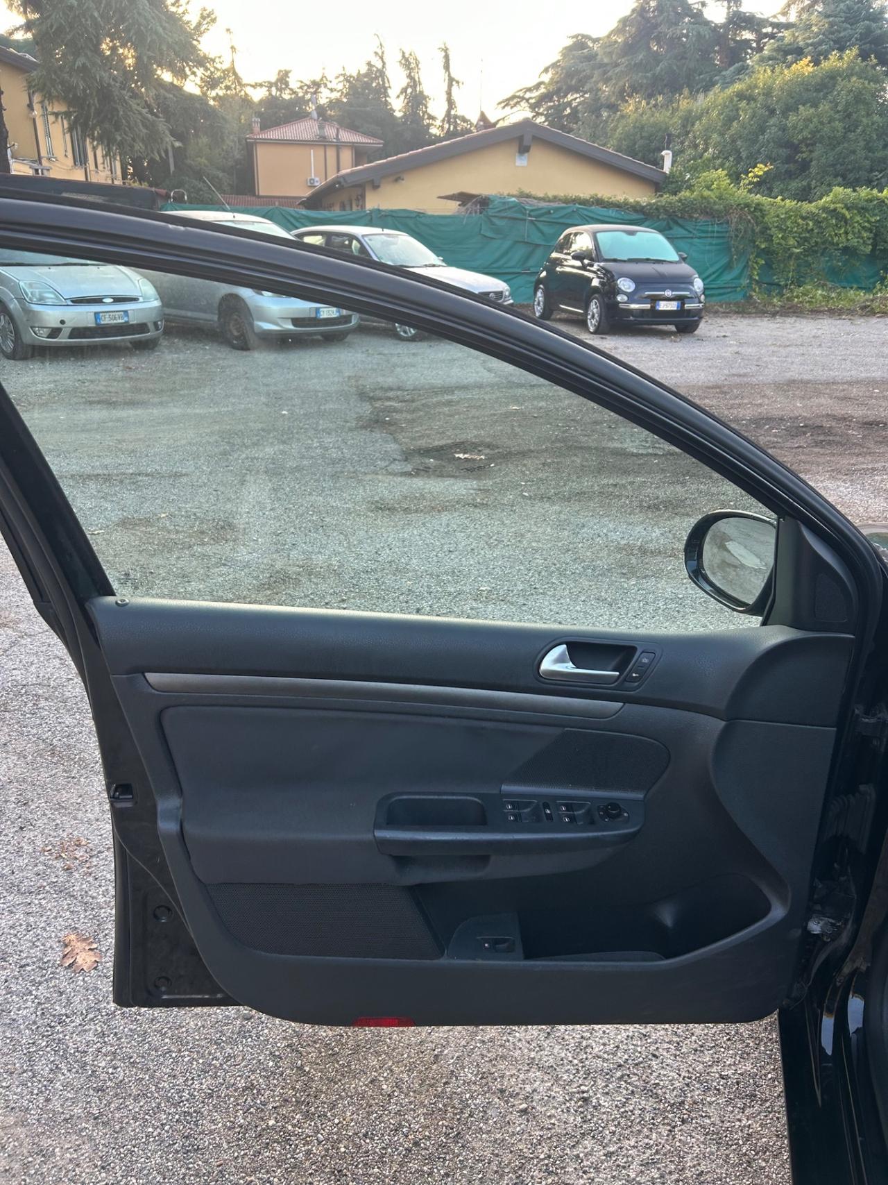 Volkswagen Golf 1.6 5p. Comfortline