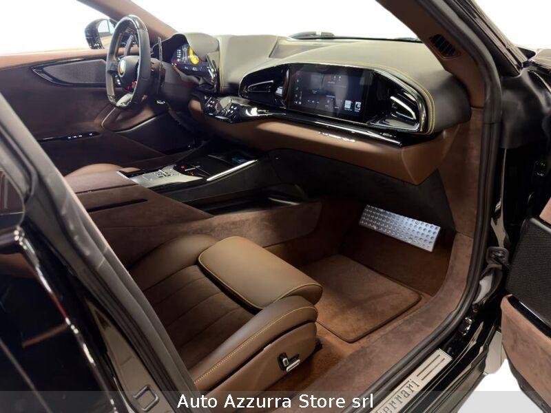 Ferrari Purosangue Purosangue