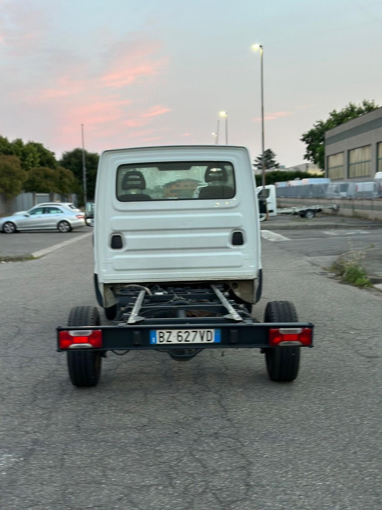 Iveco a telaio motore da rivedere