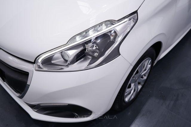 PEUGEOT 208 1.2 PureTech 82cv 5 porte Business