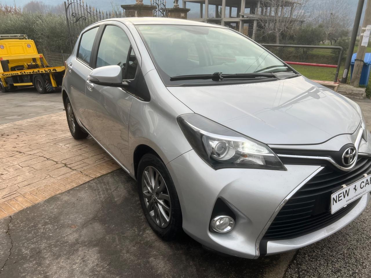 Toyota Yaris 1.0 5 porte Lounge