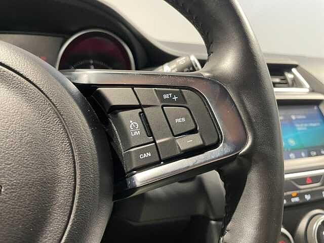 Jaguar E-PACE R-Dynamic S - IVA ESPOSTA