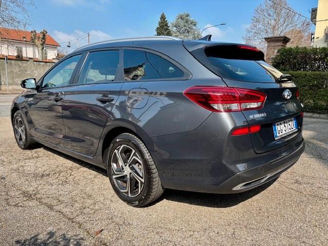 Hyundai i30 1.6 CRDi 136cv DCT 48V Prime SW