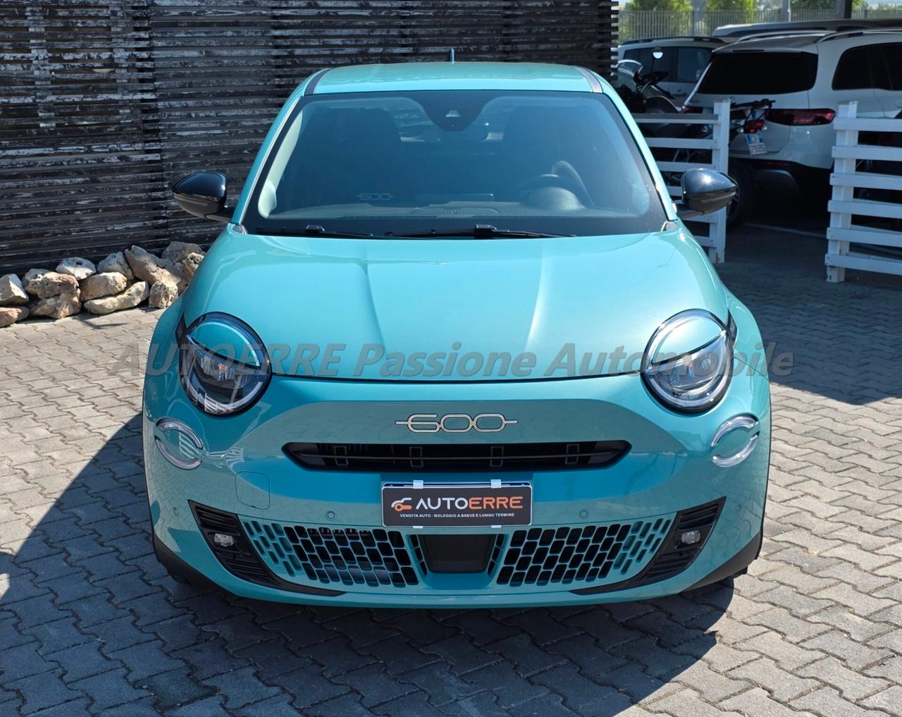Fiat 600 Hybrid 145 CV DCT MHEV La Prima