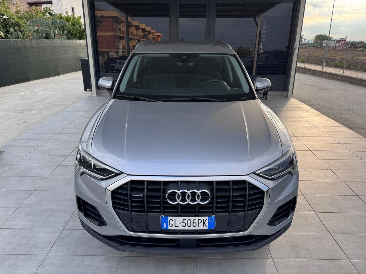 Audi Q3 35 TDI quattro S tronic Business Advanced