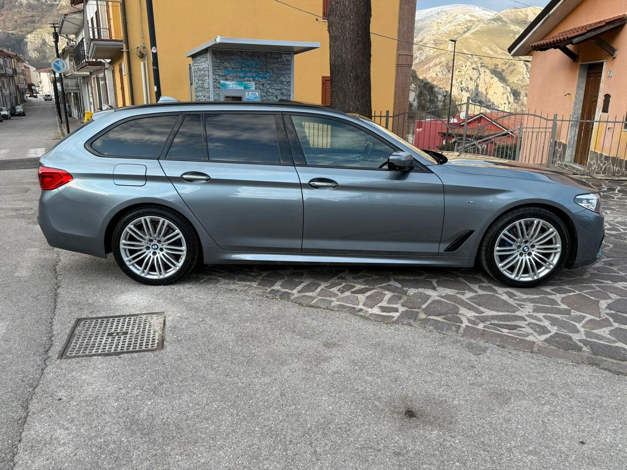 BMW 530d Touring 265cv Msport Tetto 2018