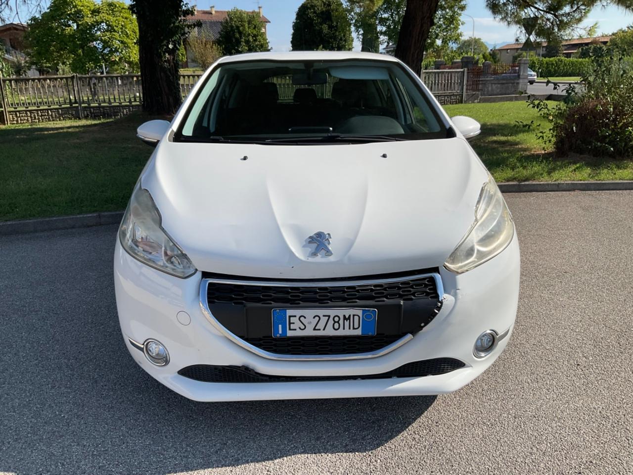 Peugeot 208 1.4 HDi 68 CV 5 porte Active