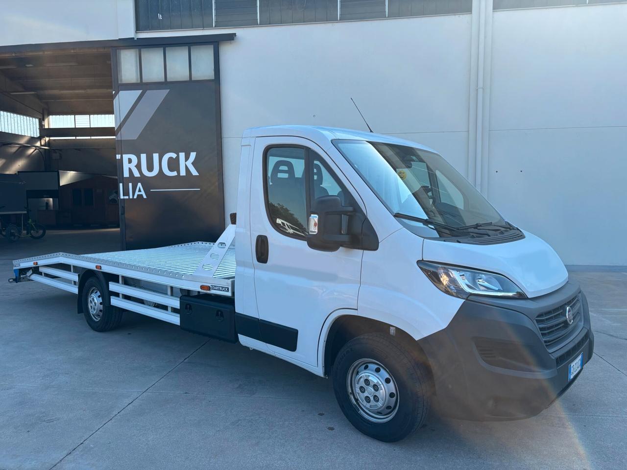 CARROATTREZZI Patente B - 1500 Kg Portata