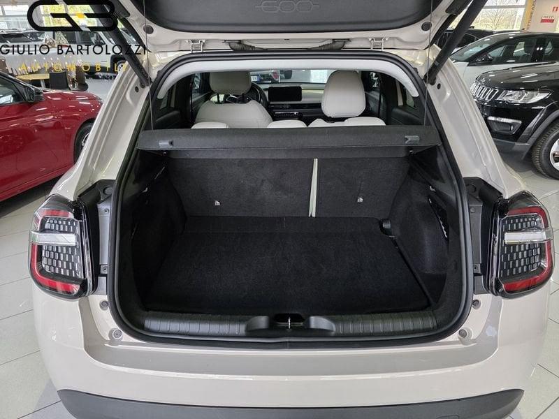 FIAT 600 600 Hybrid 110 CV DCT MHEV La Prima