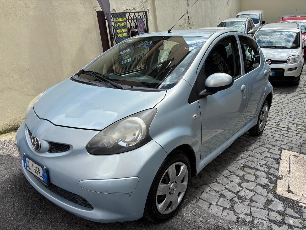 Toyota Aygo 1.0 12V VVT-i 5 porte Now