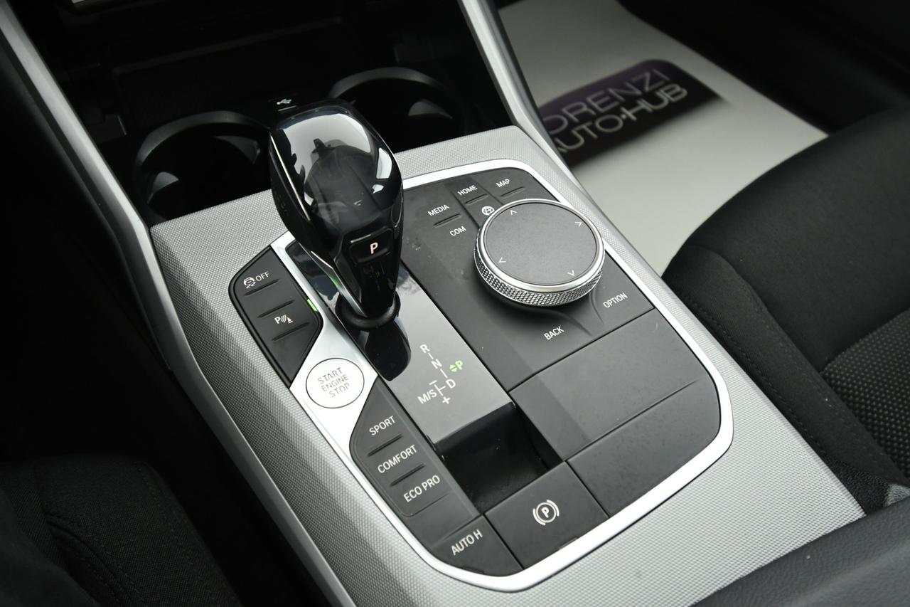 BMW 320d mhev 48V xdrive Business Advantage auto APP CONNECT+LED