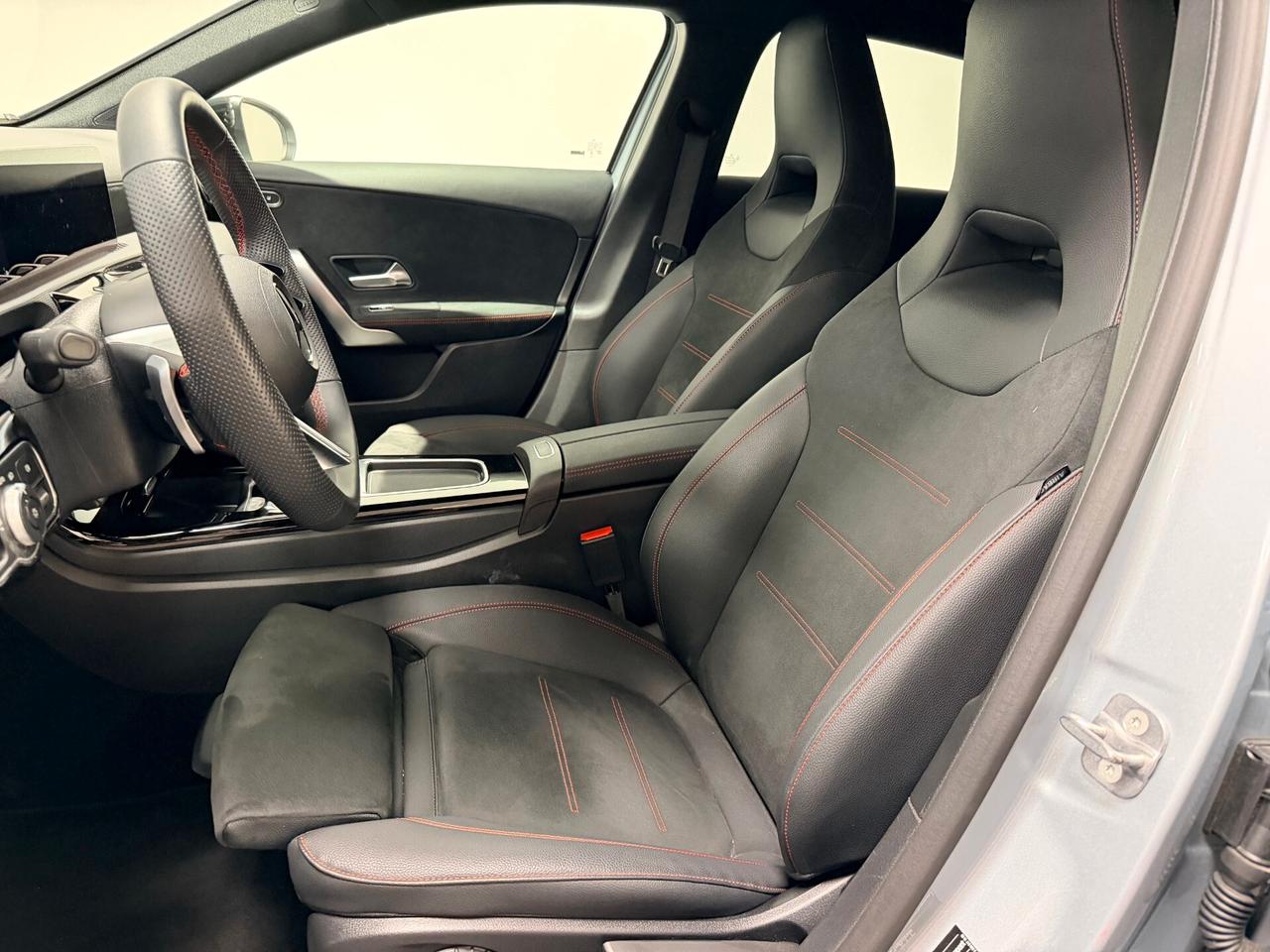 Mercedes-benz A 200 Automatic AMG Line Premium