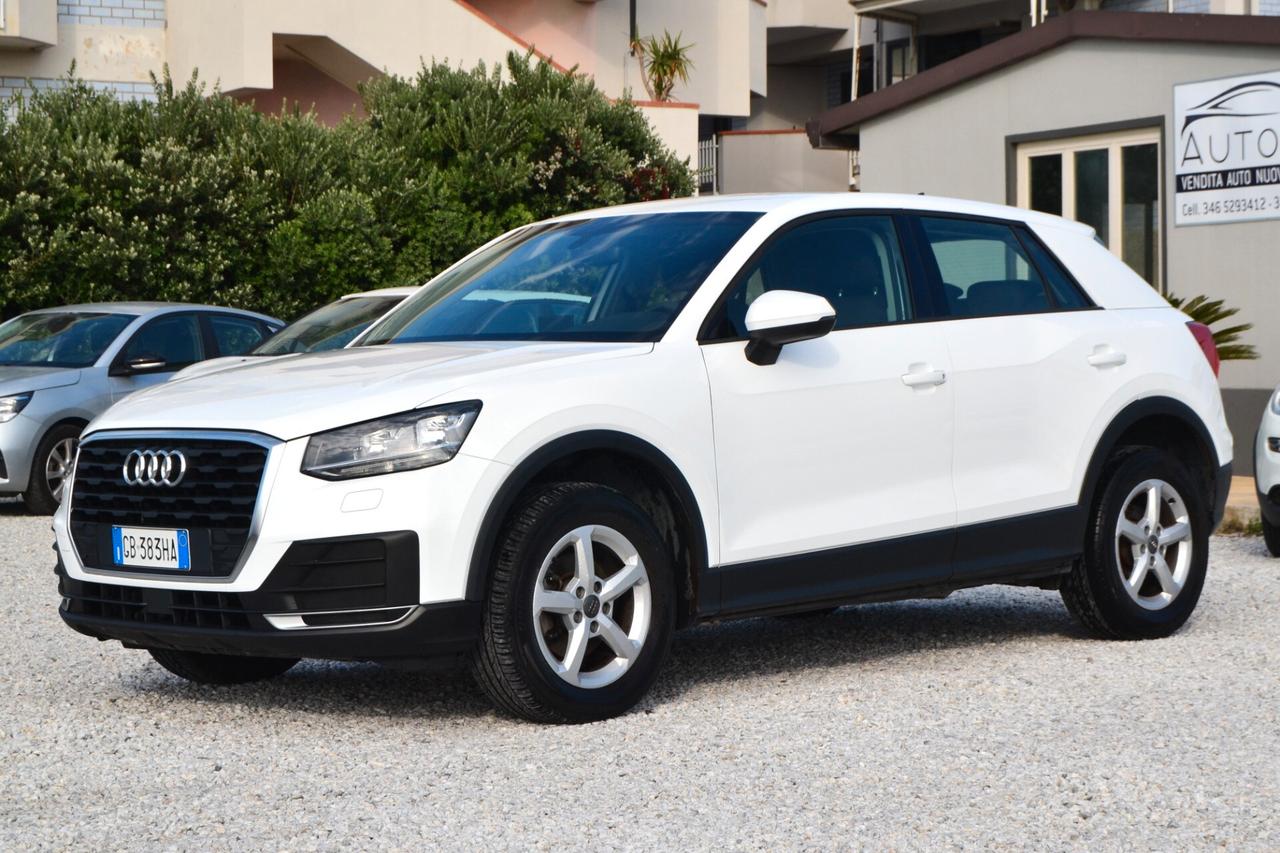 Audi Q2 30 TDI S tronic Business 05/2020