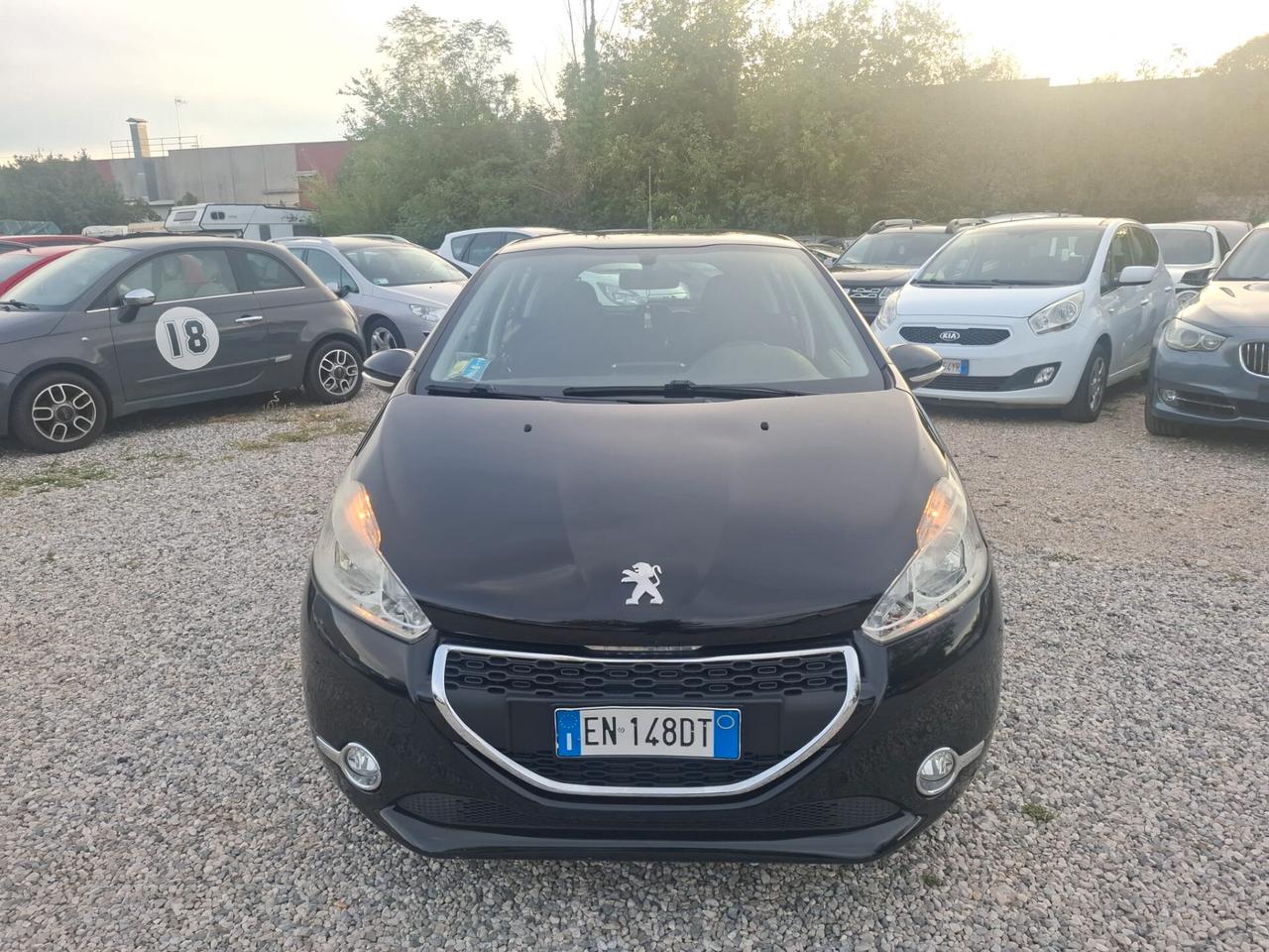 Peugeot 208 1.2 VTi 82 CV 5 porte Allure