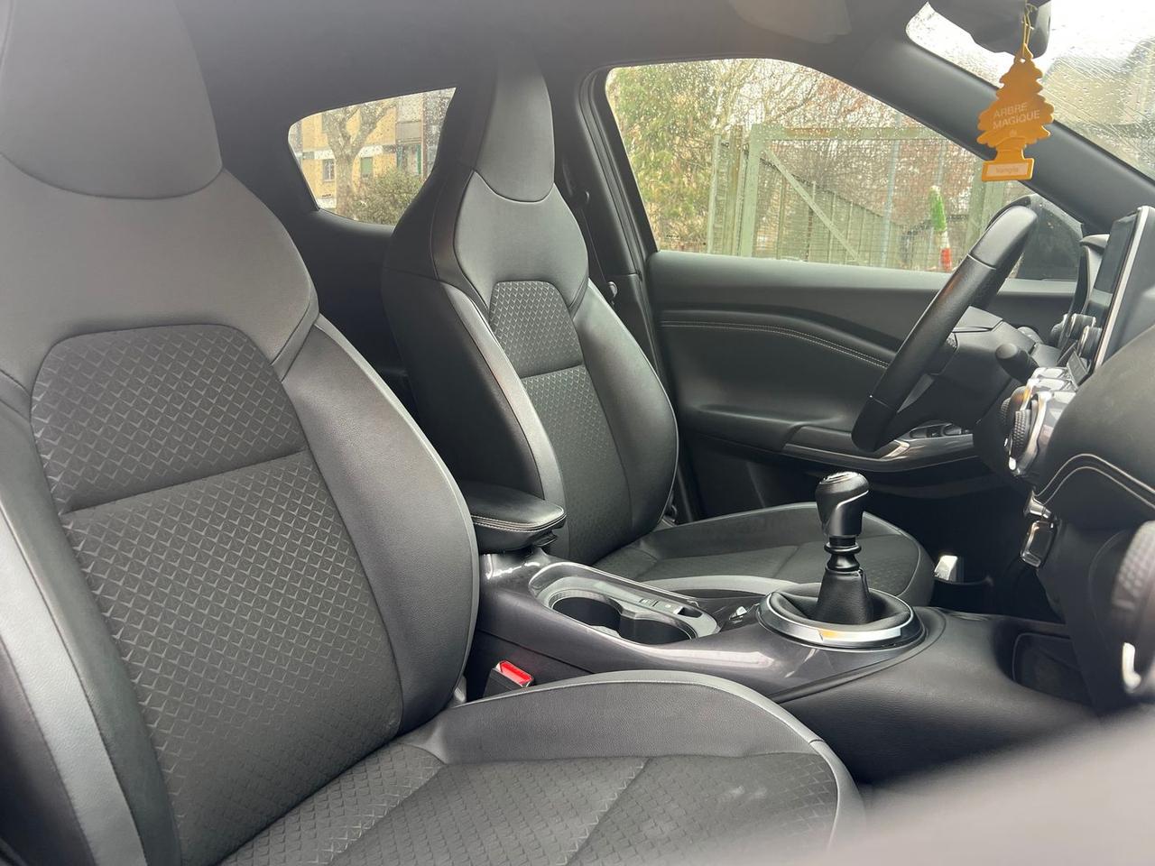 Nissan Juke N-Design 1.0 DIG-T 114 #8377