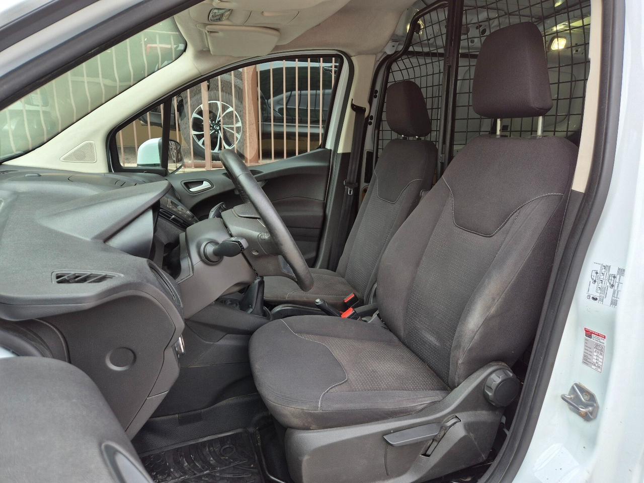 Ford Transit Courier 1.5 TDCi 75CV Van Entry