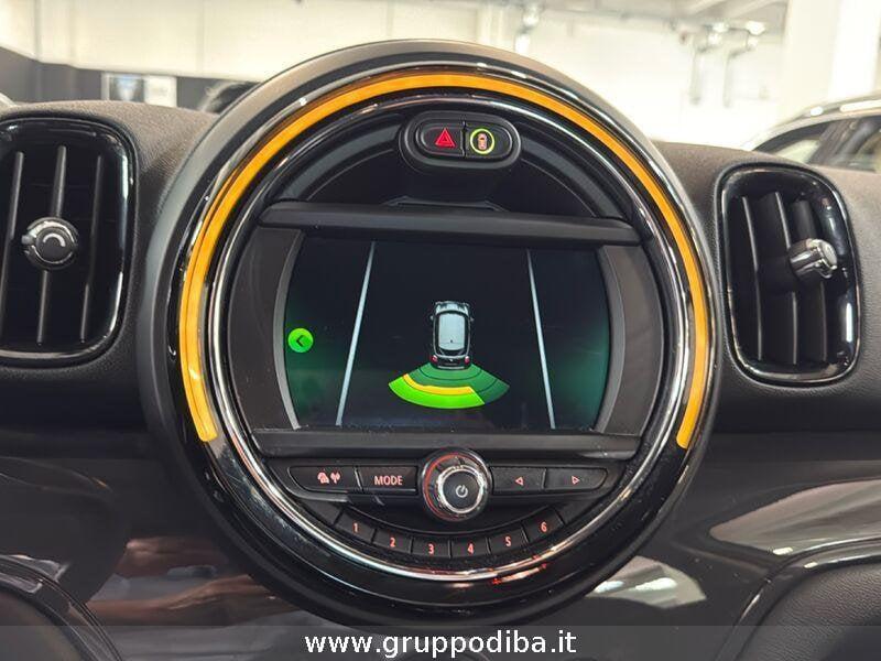 MINI Countryman Mini F60 2017 Diese Mini 2.0 Cooper D Boost auto my18