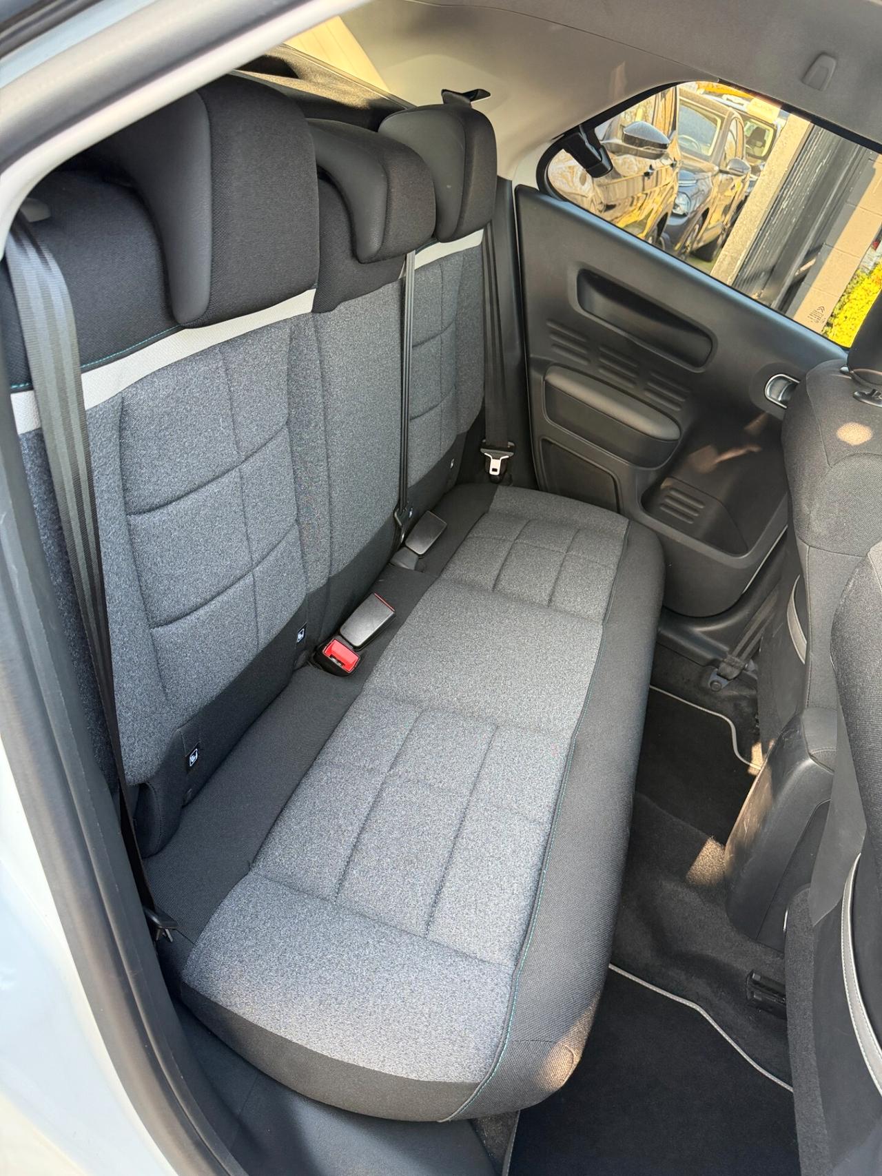 Citroen C4 Cactus BlueHDi 100 S&S Shine Pack