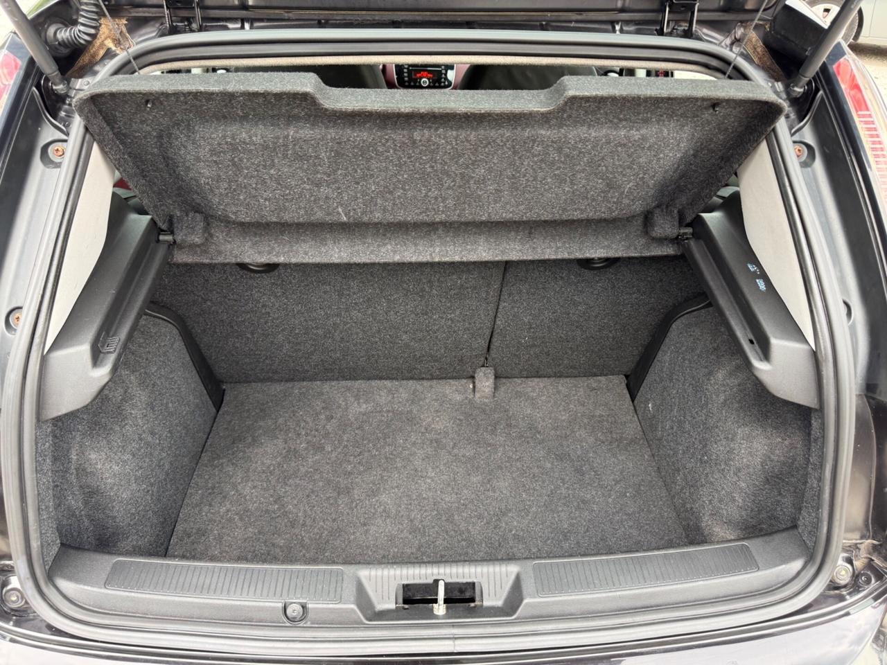 Fiat Punto Evo 1.2 5 porte Active Neopatentati