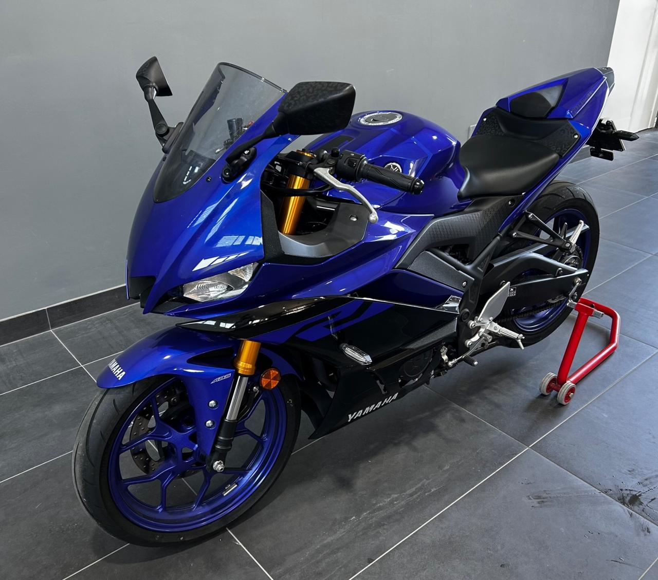 Yamaha YZF - R3 - 2019
