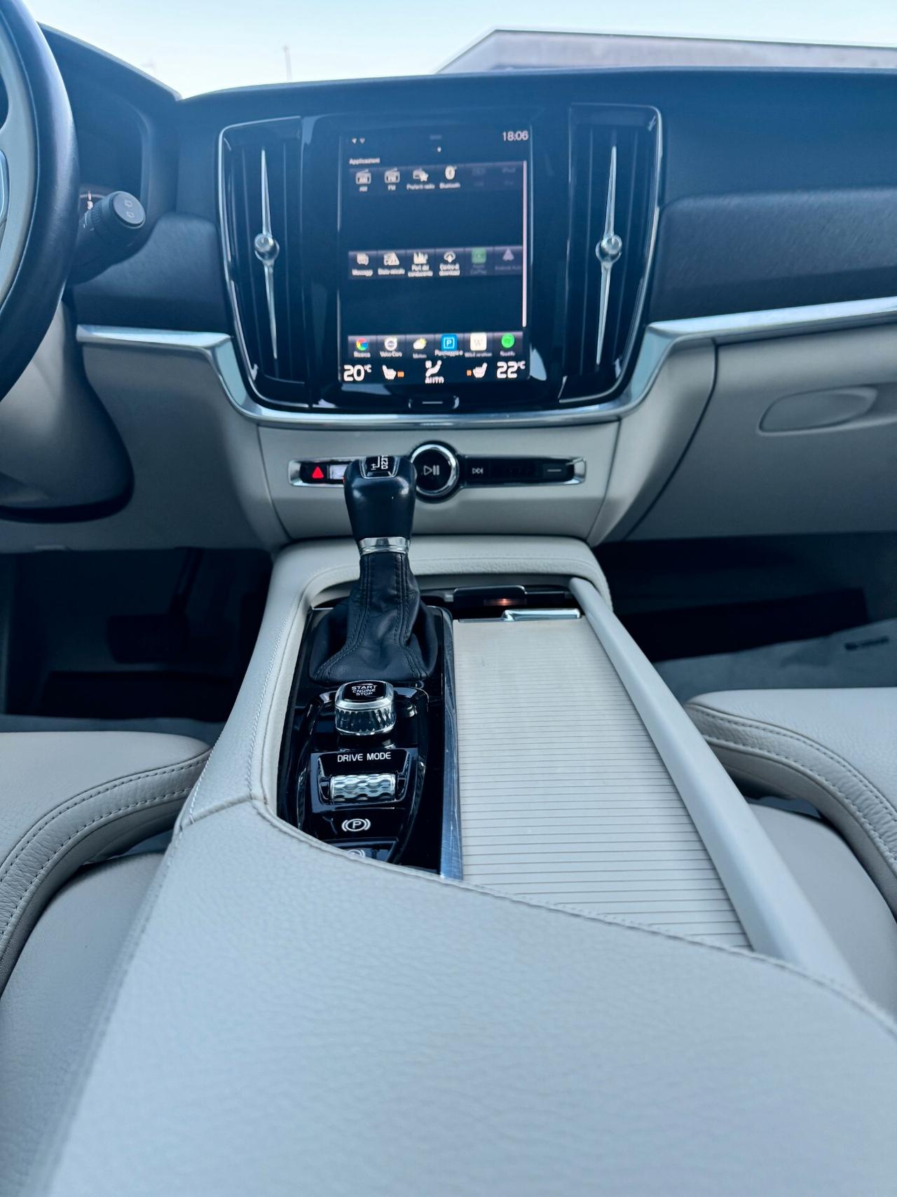 Volvo V90 Cross Country D4 AWD Geartronic