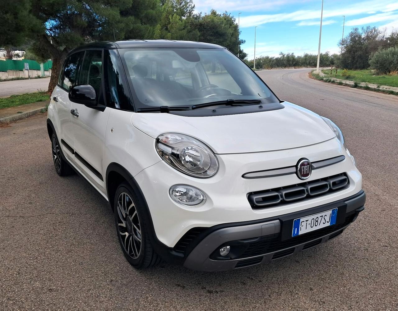 Fiat 500L 1.6 Multijet 120 CV Mirror City Cross