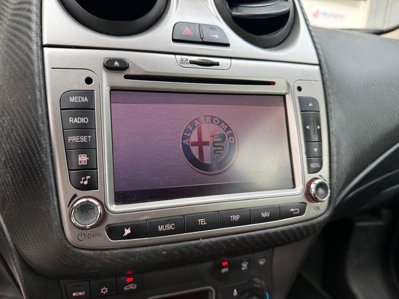 Alfa Romeo MiTo 1.3 JTDm-2 95 CV S&S Distinctive