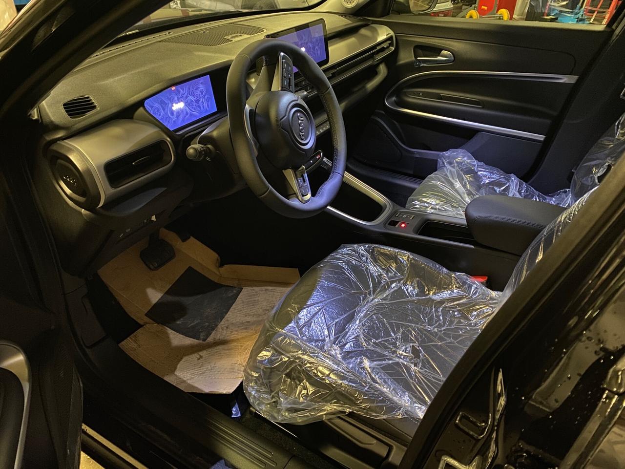 Jeep Avenger 1.2 Turbo 100 CV MHEV Summit