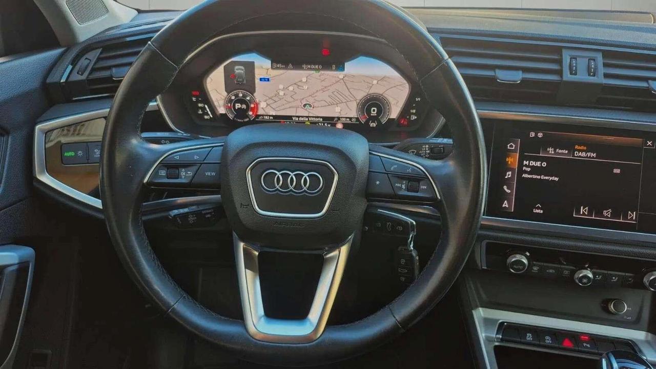 Audi Q3 35 TDI S tronic S line edition