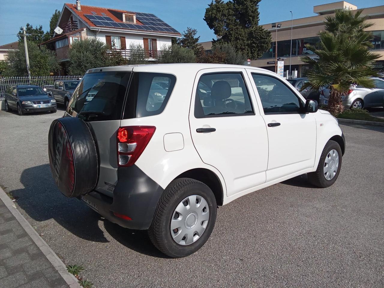 DAHIATSU TERIOS 1,3 BZ 85 4WD