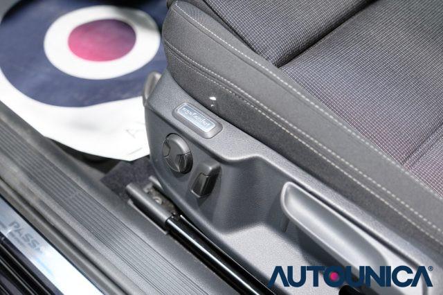 VOLKSWAGEN Passat Variant 2.0 TDI BUSINESS BLUEMOTION TECHNOLOGY