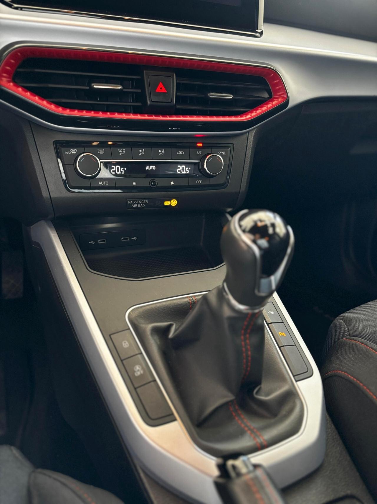 Seat Arona 1.0 TGI FR RESTAYLING UNIPROPRIETARIO