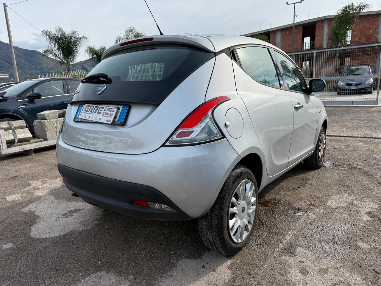 LANCIA YPSILON 2014 900 BENZINA/METANO *LEGGI