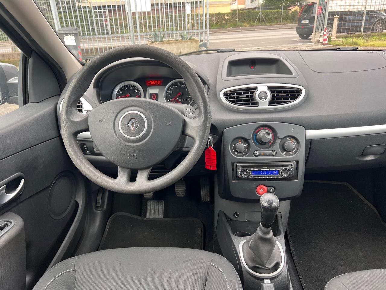 Renault Clio 1.2 16V 5 porte Luxe