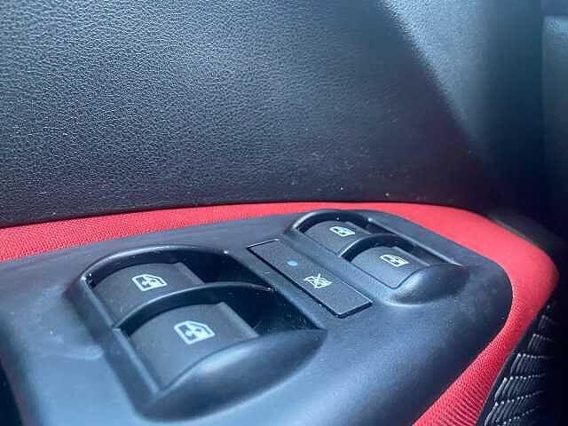 Fiat Doblò 2.0 MJT 16V Easy Maxi