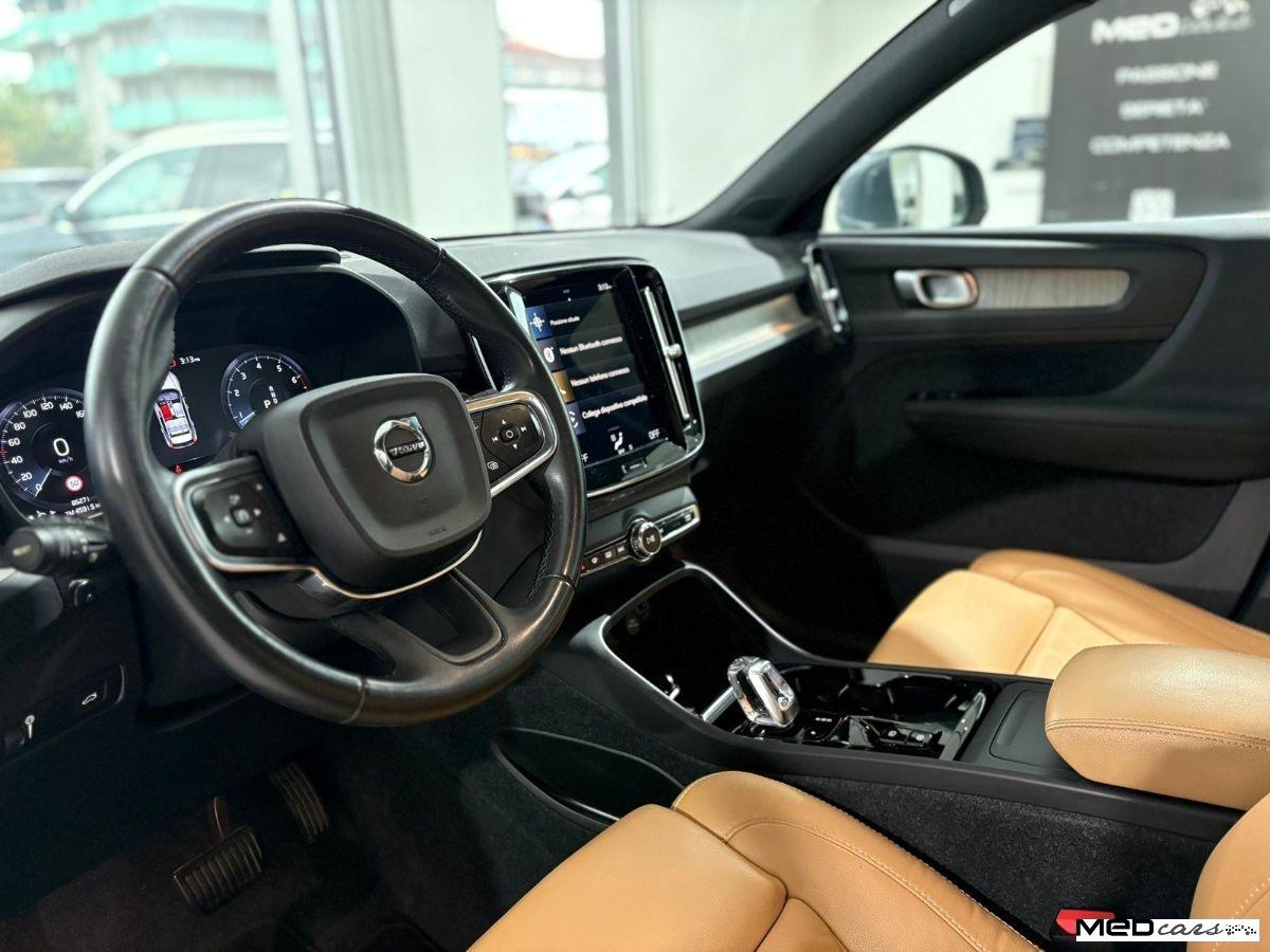 VOLVO - XC40 - B4 AWD Geartronic Inscription