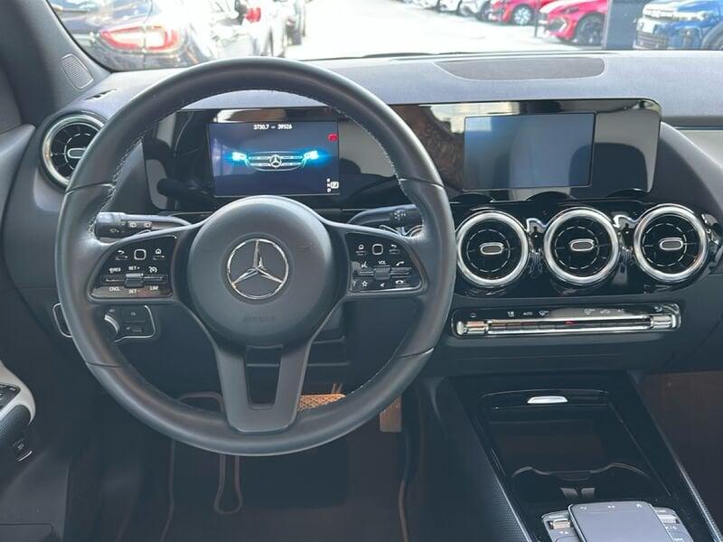Mercedes-Benz GLA GLA 180 d Automatic Sport