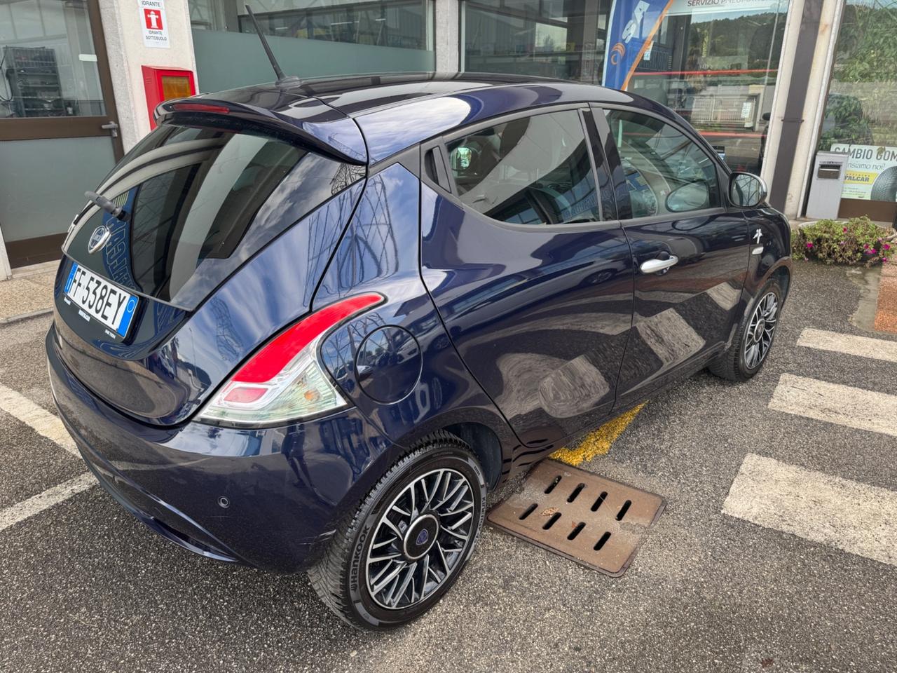 Lancia Ypsilon 1.2 69 CV 5 porte Mya 2016