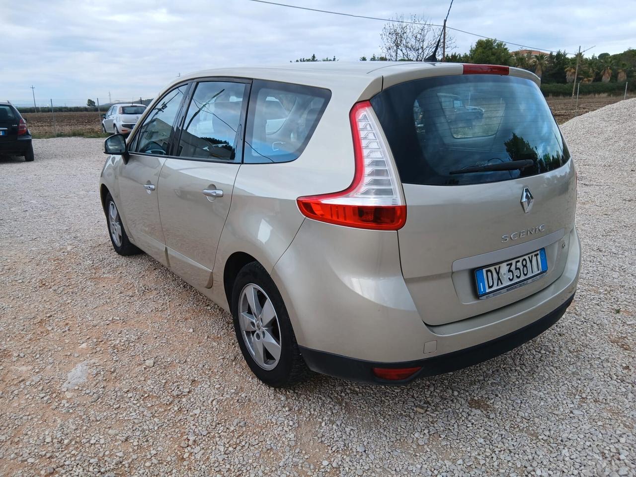 Renault Scenic Scénic 1.5 dCi 110CV Dynamique
