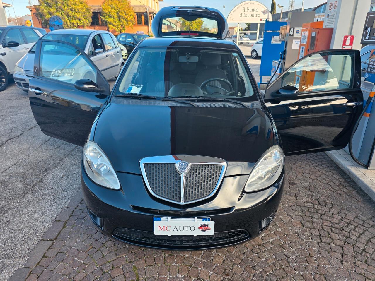 Lancia Ypsilon 1.2 Modamilano con 168.000km