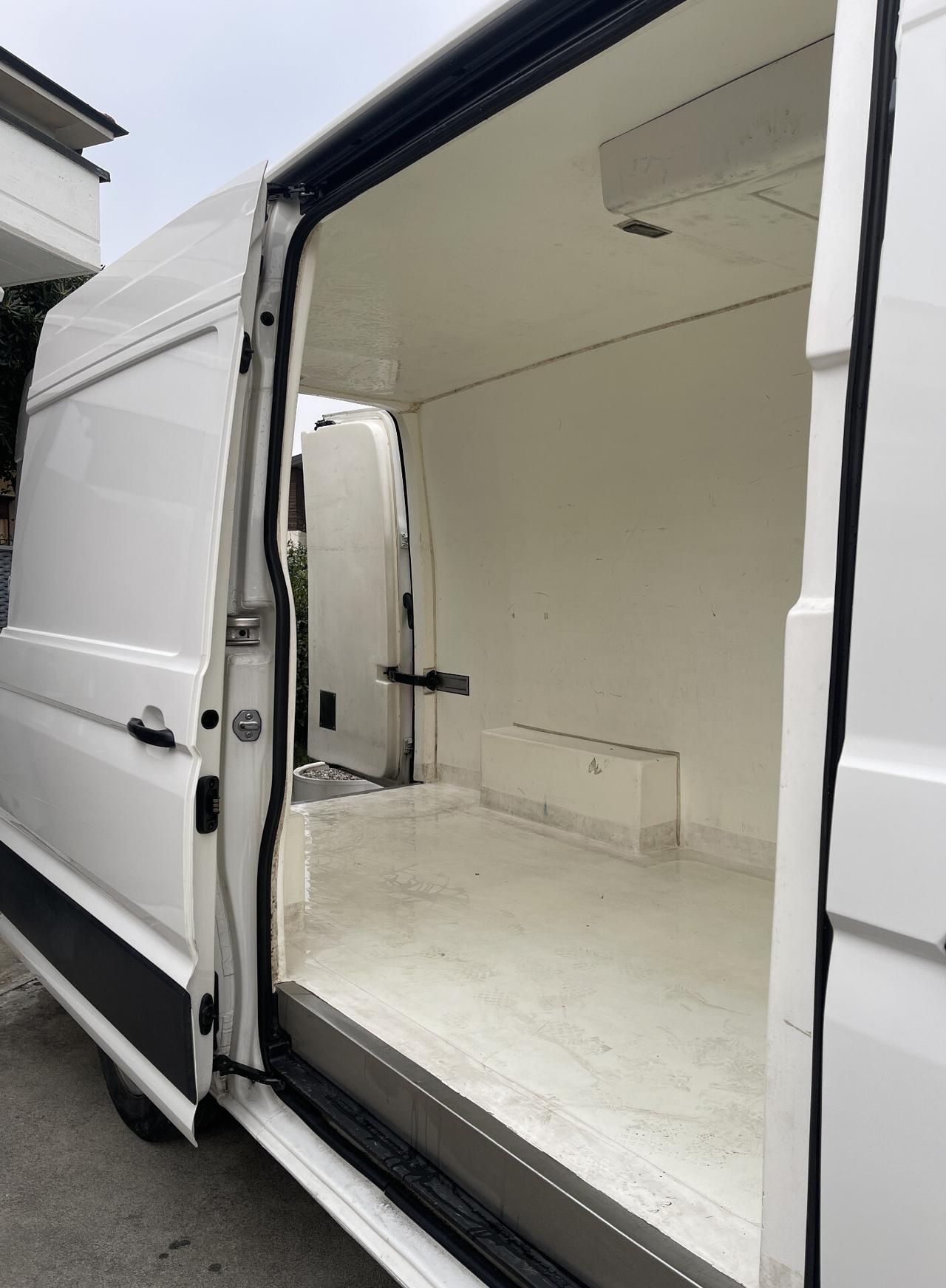 VW Crafter 35 L3H3 2.0 TDI 103kW