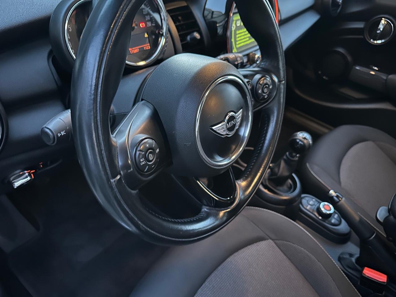 Mini 1.5 Cooper D Business XL