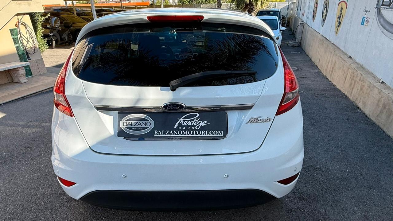 FORD FIESTA 1.4 TITANIUM 5 PORTE GPL 2012