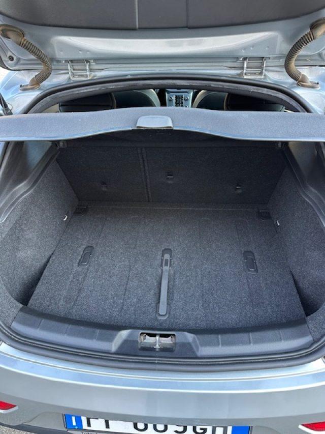 VOLVO V40 D2 Kinetic
