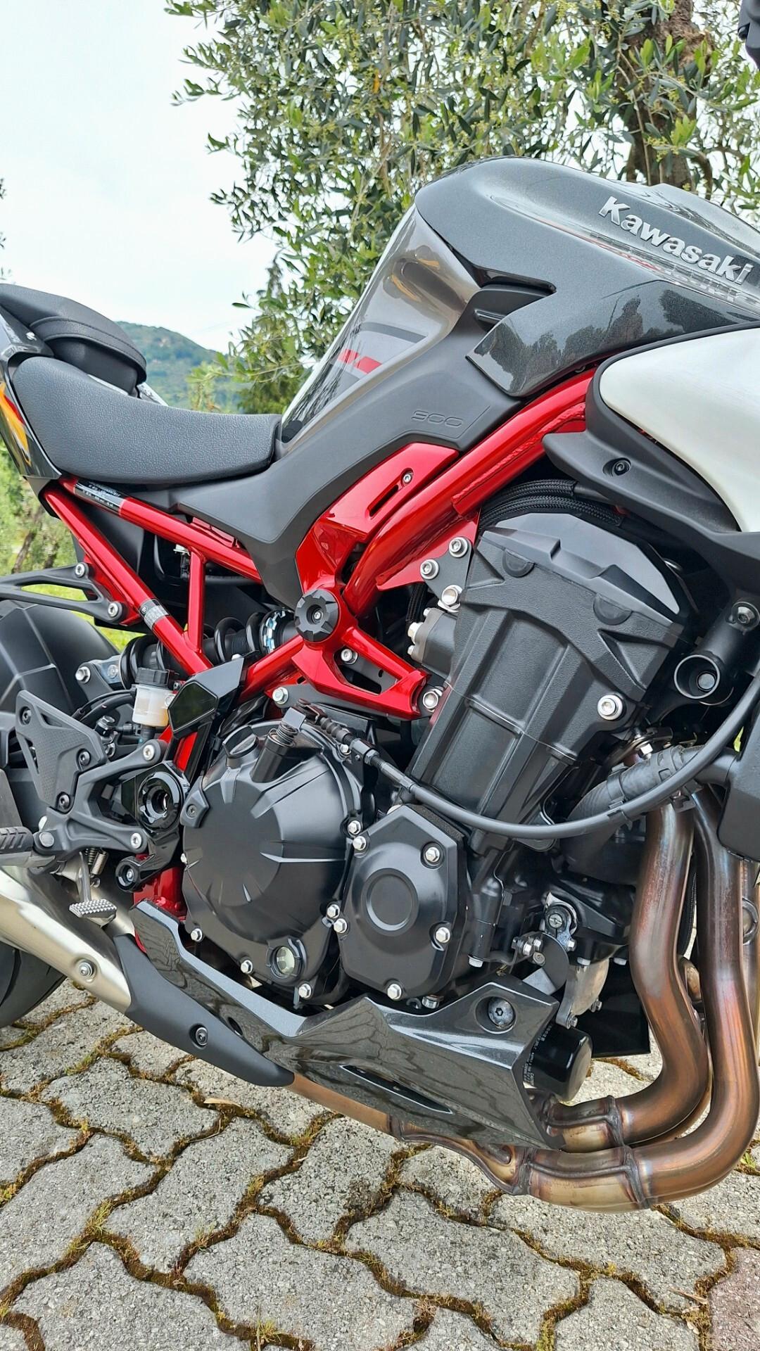 Kawasaki Z 900 - PARI AL NUOVO