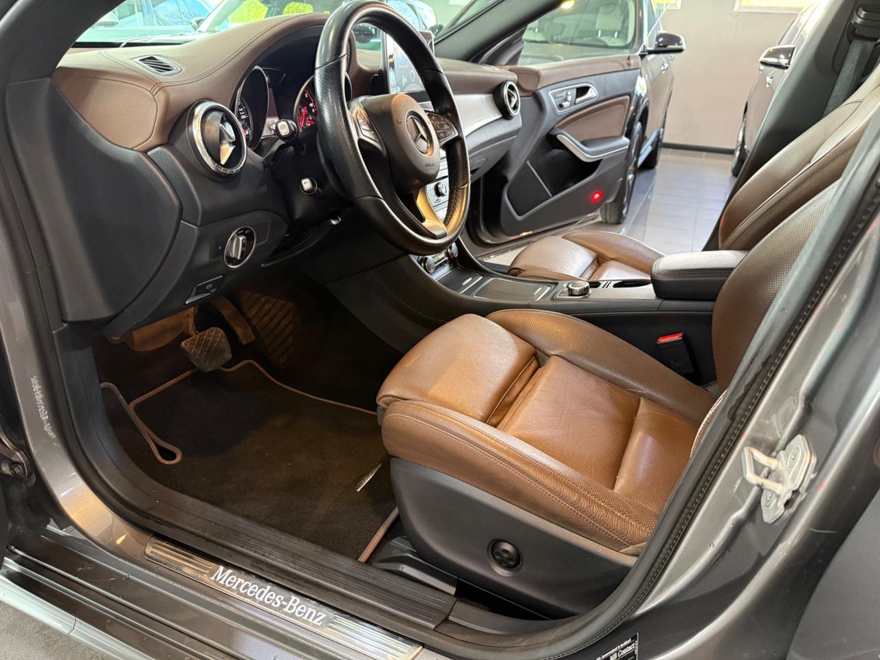 Mercedes-benz CLA 200 Shooting Brake FULL !!