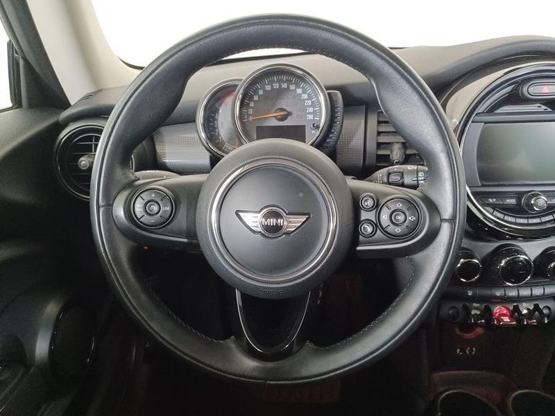 MINI Mini 5 porte Mini 2014 Diesel Mini 1.5 Cooper D Business 3p