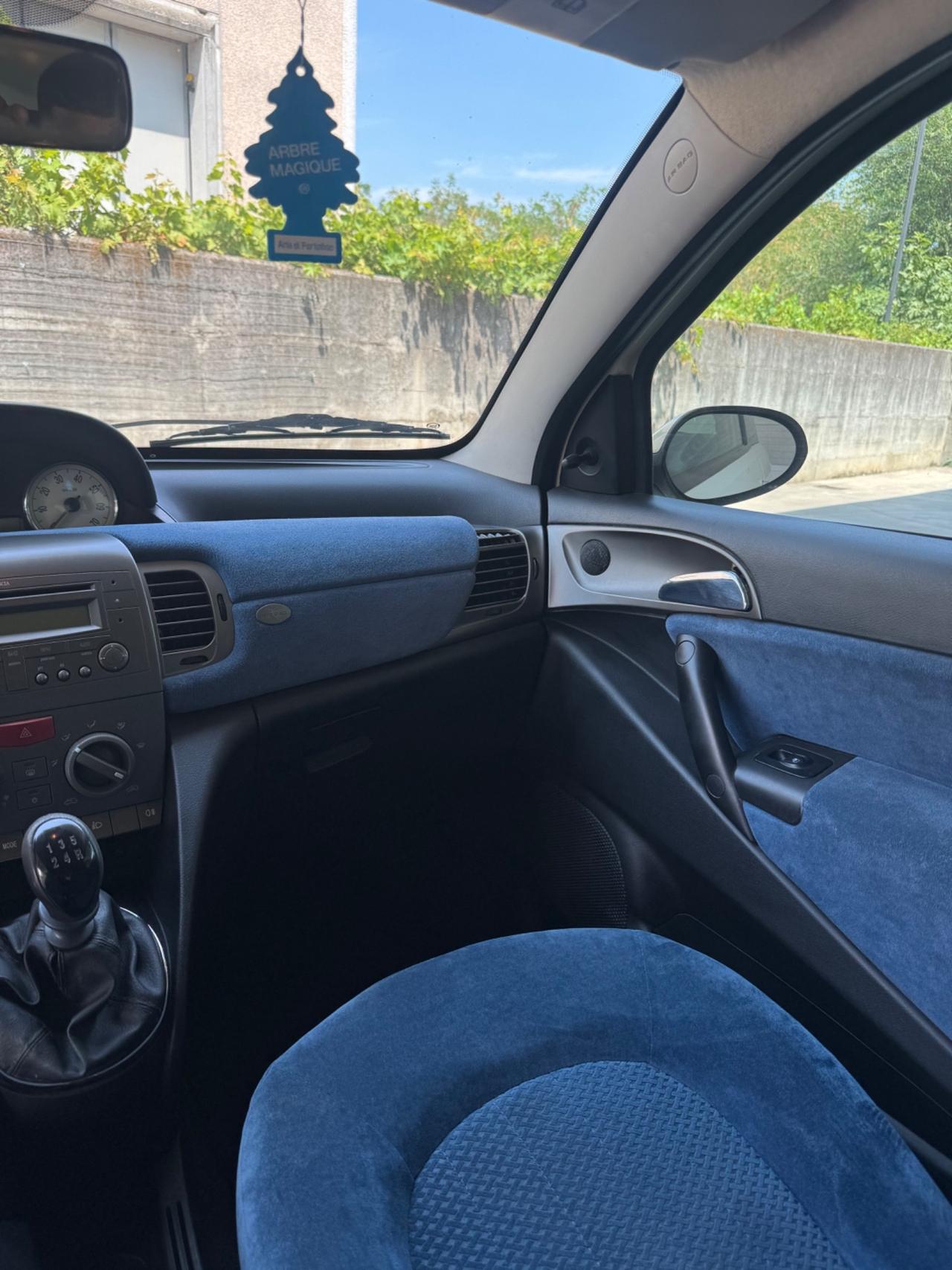 Lancia Ypsilon 1.2