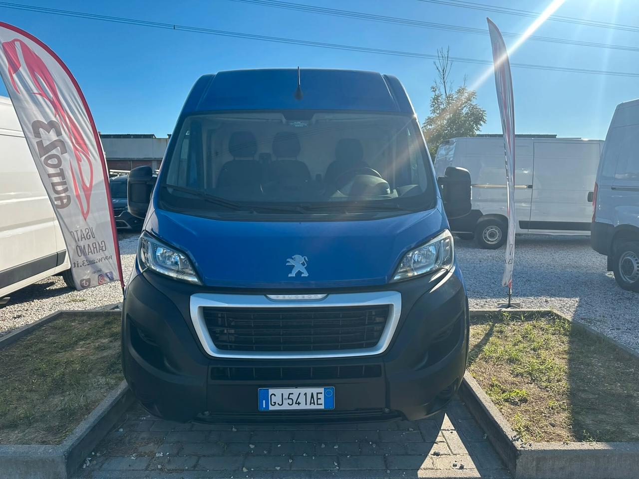 Peugeot Boxer 330 2.2 BlueHDi 140 S&S PC-TM Furgone