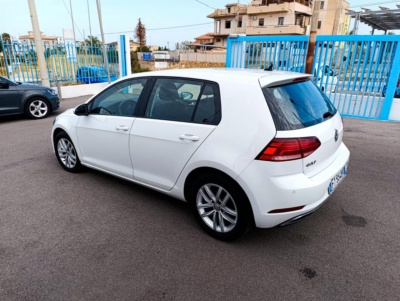 Volkswagen Golf 1.6 TDI 115 CV 5p. Highline BlueMotion Technology